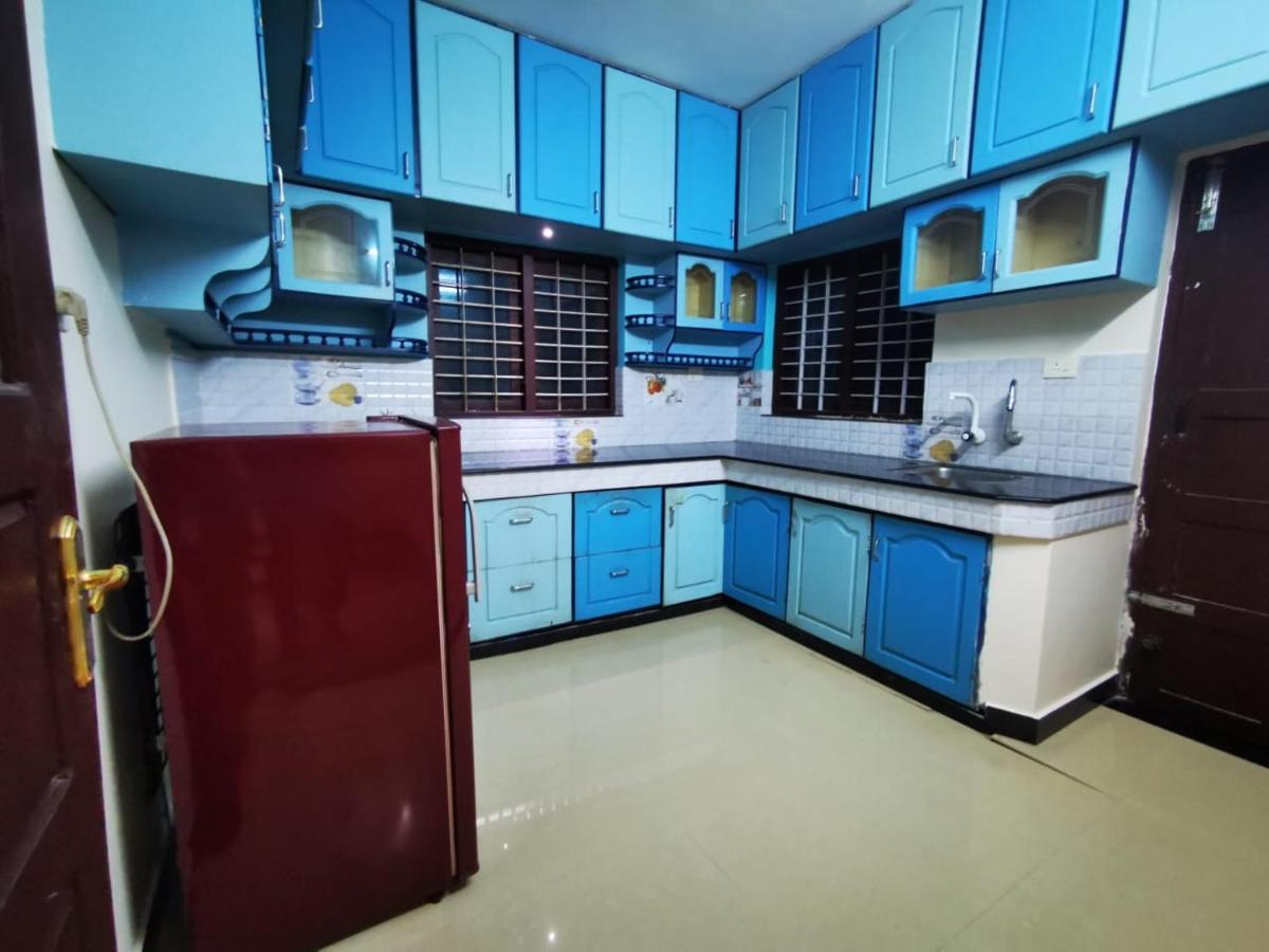 J2 Home Stay - Luxury Homes With Caravan Services Thiruvananthapuram Exterior foto