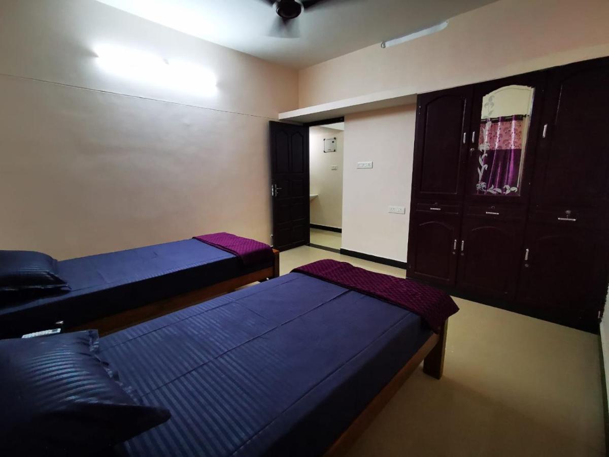 J2 Home Stay - Luxury Homes With Caravan Services Thiruvananthapuram Exterior foto