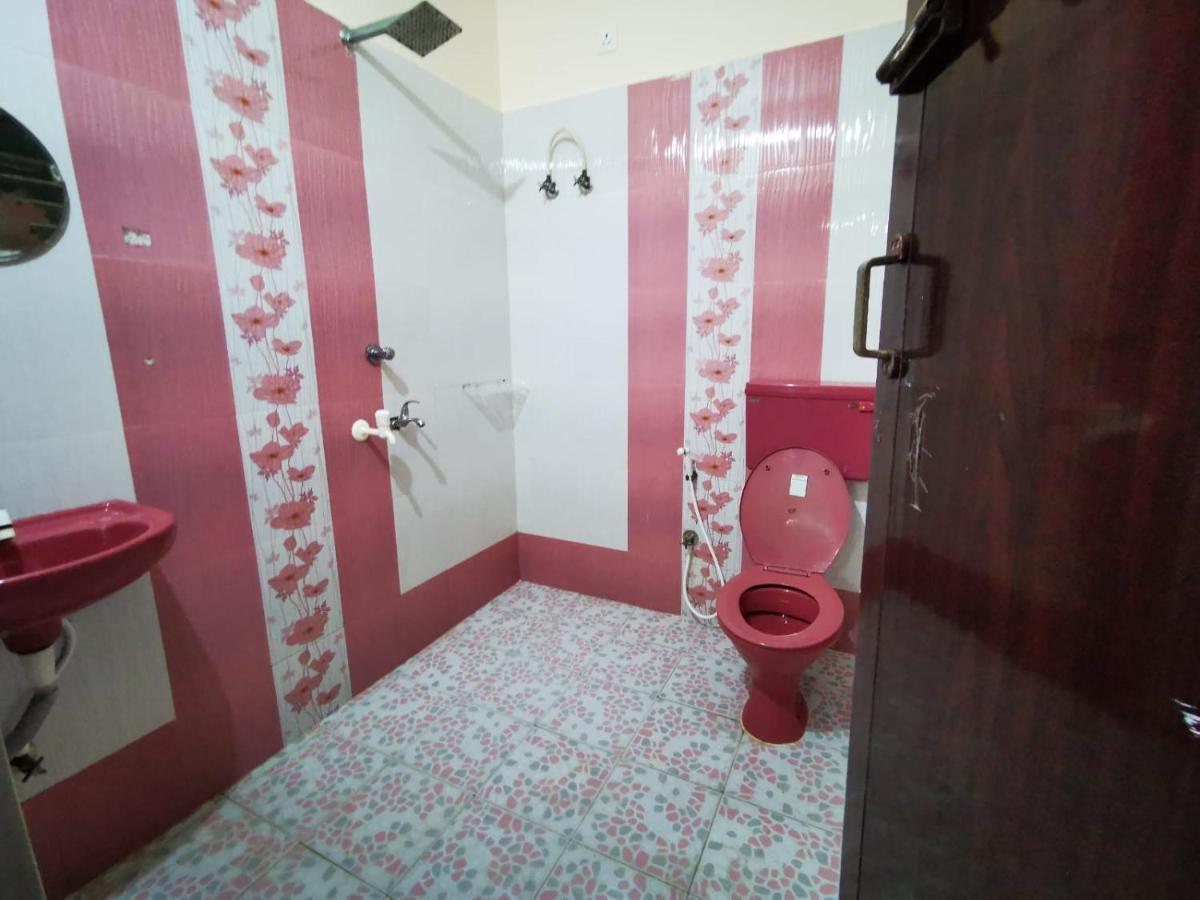 J2 Home Stay - Luxury Homes With Caravan Services Thiruvananthapuram Exterior foto