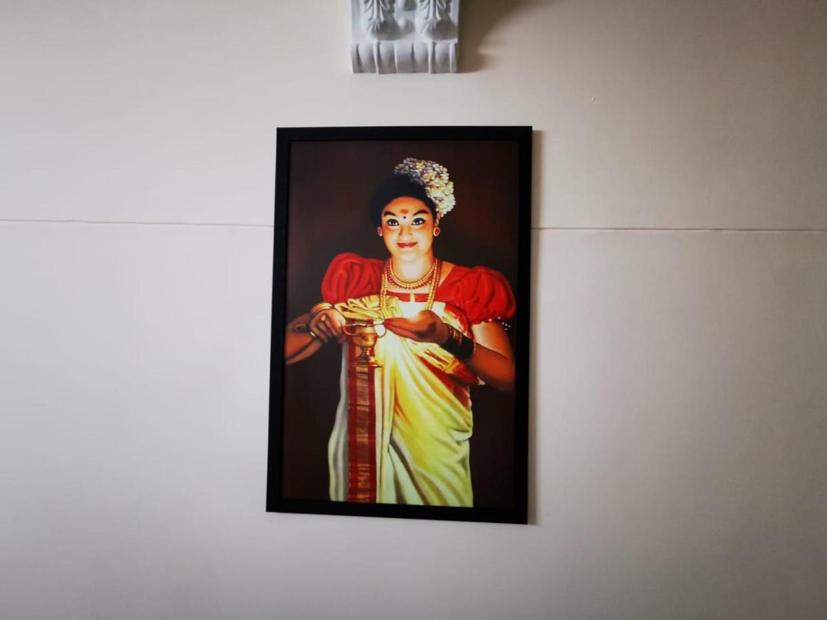 J2 Home Stay - Luxury Homes With Caravan Services Thiruvananthapuram Exterior foto